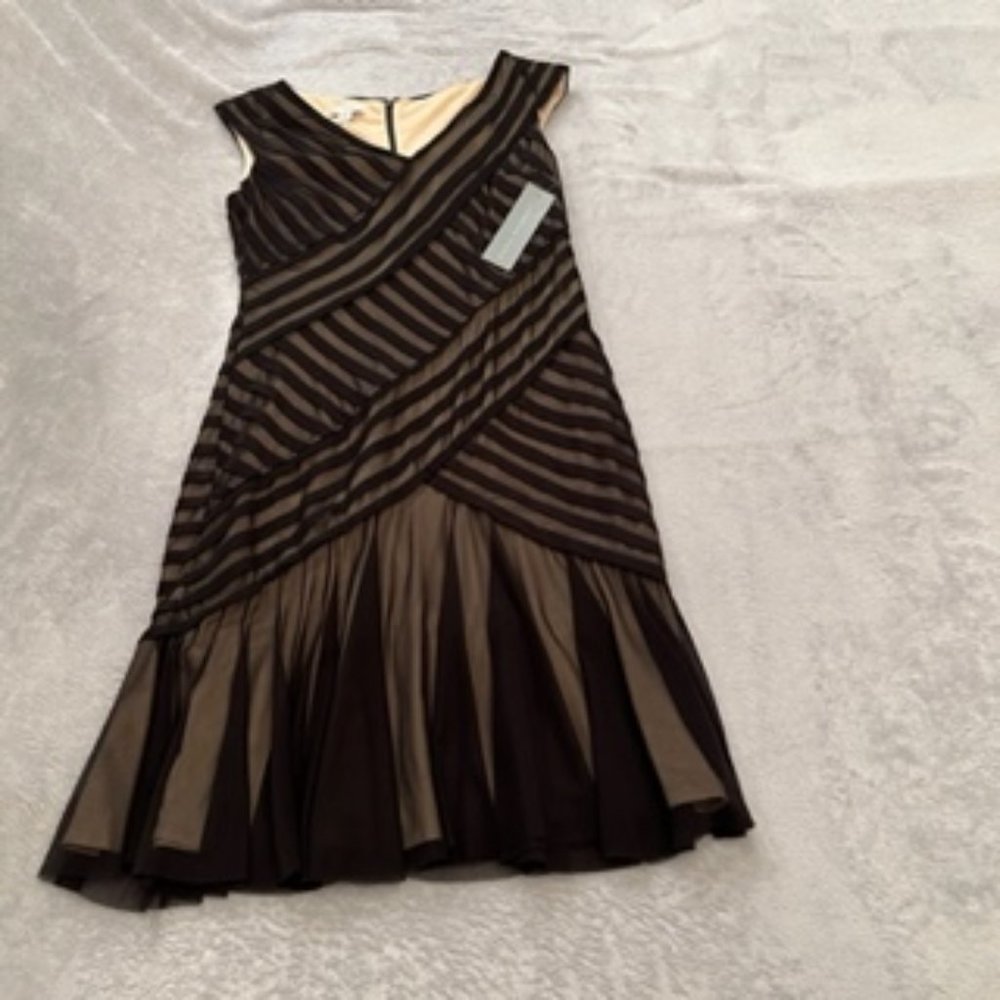 London Times Women's Dress 8 Black Tan